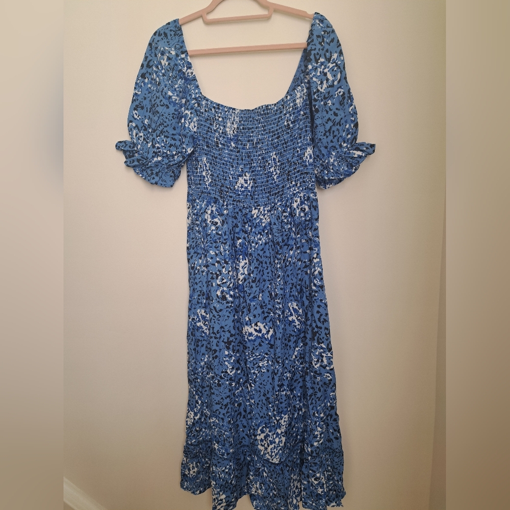 Velvet Heart Blue and White Puff Sleeve Sundress